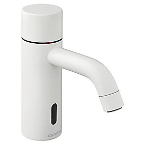 Damixa Silhouet håndvaskarmatur touchless small, til privat. Mat hvid